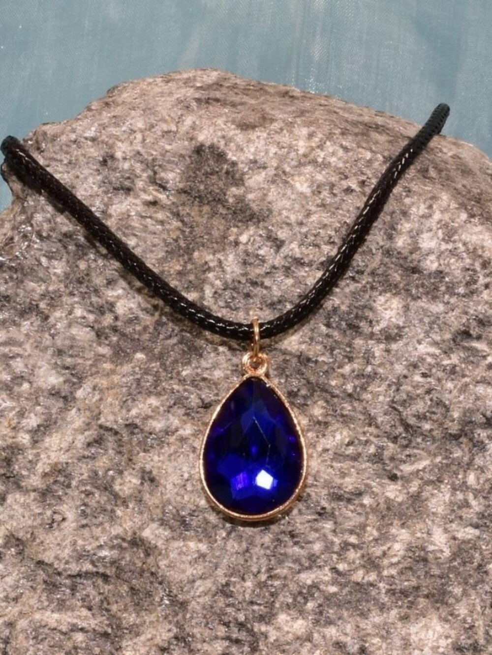 Cara Crystal Blue Water Drop Pendant Braid Leather Chain Necklace Gift Packaged